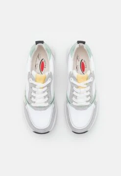 Gabor Comfort Sneakers Laag - Weiss/Light Grey Kombi 11 Gabor Comfort Sneakers Laag - Weiss/Light Grey Kombi -Gabor comfort Store 1ec20033fb6f41fdad9749428f25c669