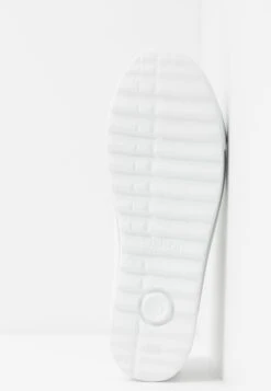 Gabor Comfort Sneakers Laag - Weiß -Gabor comfort Store 24e5ffd840f04b7e830ead40739bc622