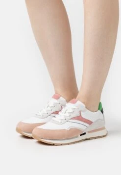 Gabor comfort Store 9 Gabor Comfort Sneakers Laag - Blush/White