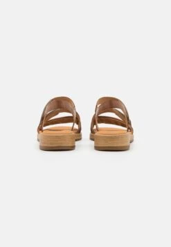 Gabor Comfort Sandalen Met Plateauzool - Peanut -Gabor comfort Store 54c51ca17acb495f9854c523d24f8654