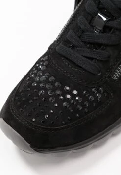 Gabor Comfort Rolling Soft - Sneakers Laag - Schwarz 9 Gabor Comfort Rolling Soft - Sneakers Laag - Schwarz -Gabor comfort Store ac17ae6564fa4260bad5cea1ef57159d