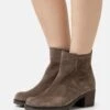 Gabor Comfort Korte Laarzen - Light Brown 12 Gabor Comfort Korte Laarzen - Light Brown -Gabor comfort Store b985729d63824fbdbe89a2e5f2def950