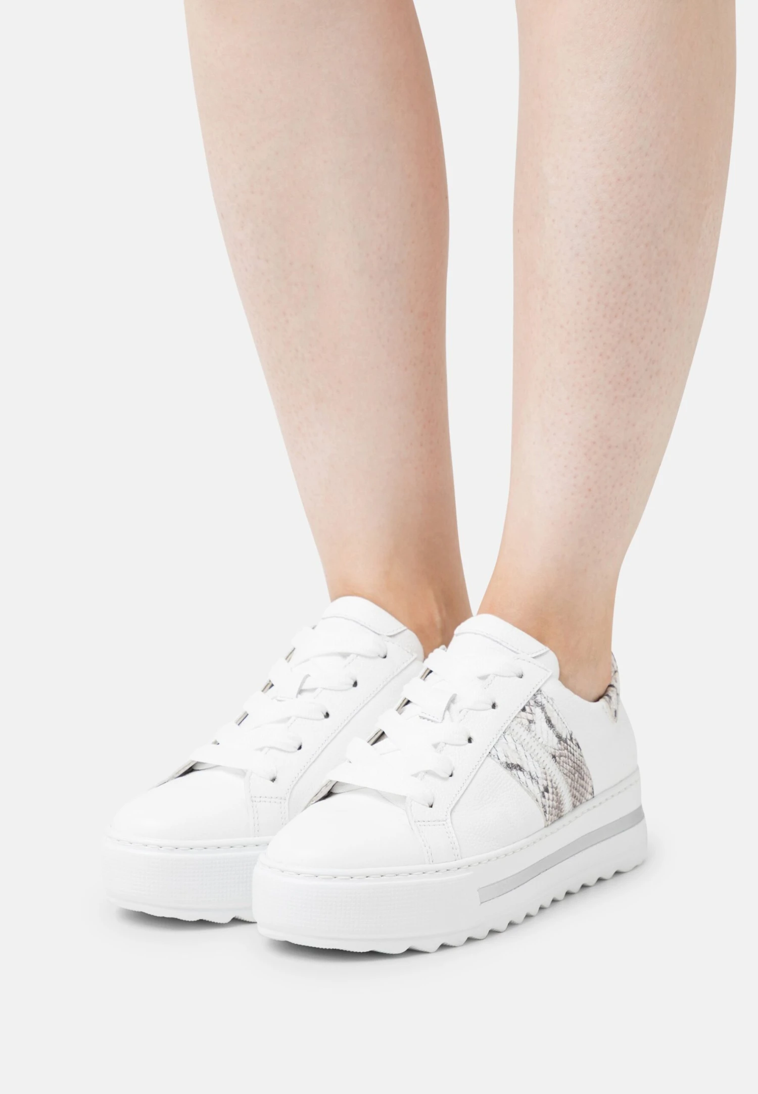 Gabor Comfort Sneakers Laag - White 1 Gabor Comfort Sneakers Laag - White