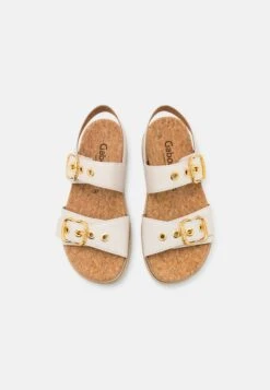 Gabor Comfort Sandalen Met Plateauzool - Neve/Gold 11 Gabor Comfort Sandalen Met Plateauzool - Neve/Gold -Gabor comfort Store c30d3d5811bd4831ad0c58bf2c6b7c2b