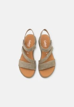 Gabor Comfort Sandalen Met Plateauzool - Schilf 11 Gabor Comfort Sandalen Met Plateauzool - Schilf -Gabor comfort Store e4c6ca8ff37f49429e7c3f7c26dd6a62